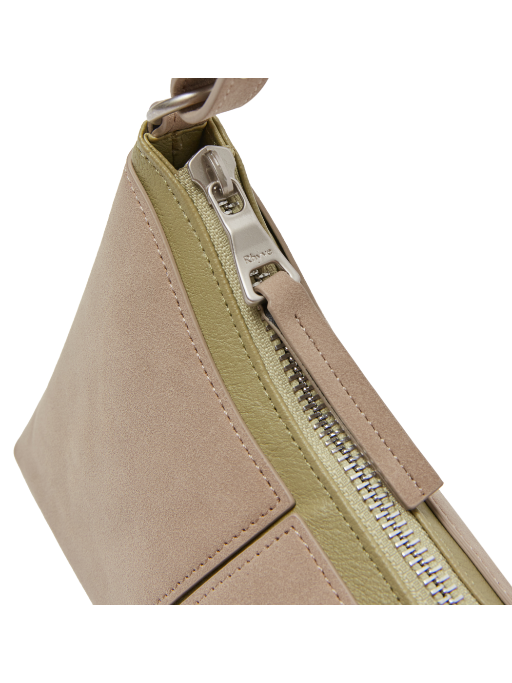 RV-004 Contour Shoulder_Black